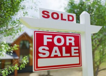 This Is the Best Week to Buy a Home In 2023, According to Realtor.com